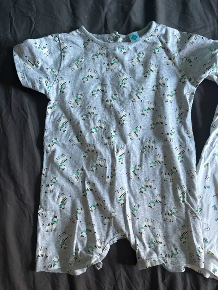 Lot de 3 combinaisons short 36mois 3 ans - photo numéro 2