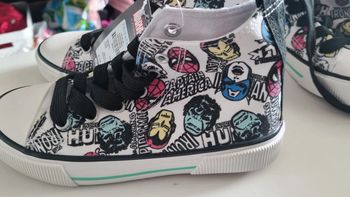 Baskets haute disney marvel 29 neuf