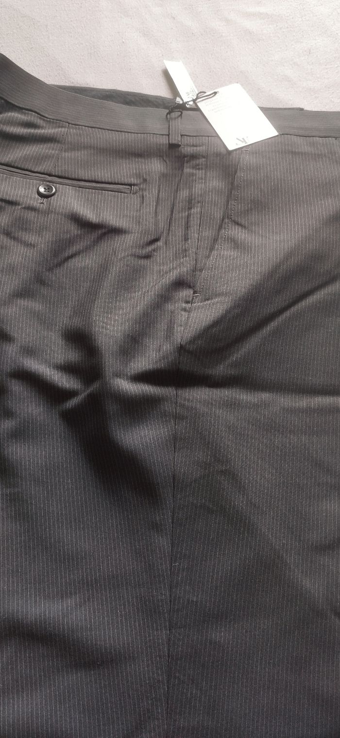 Pantalon homme coupe ajustée taille 52 - photo numéro 3