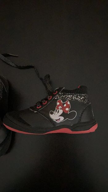 Chaussures de marche taille23