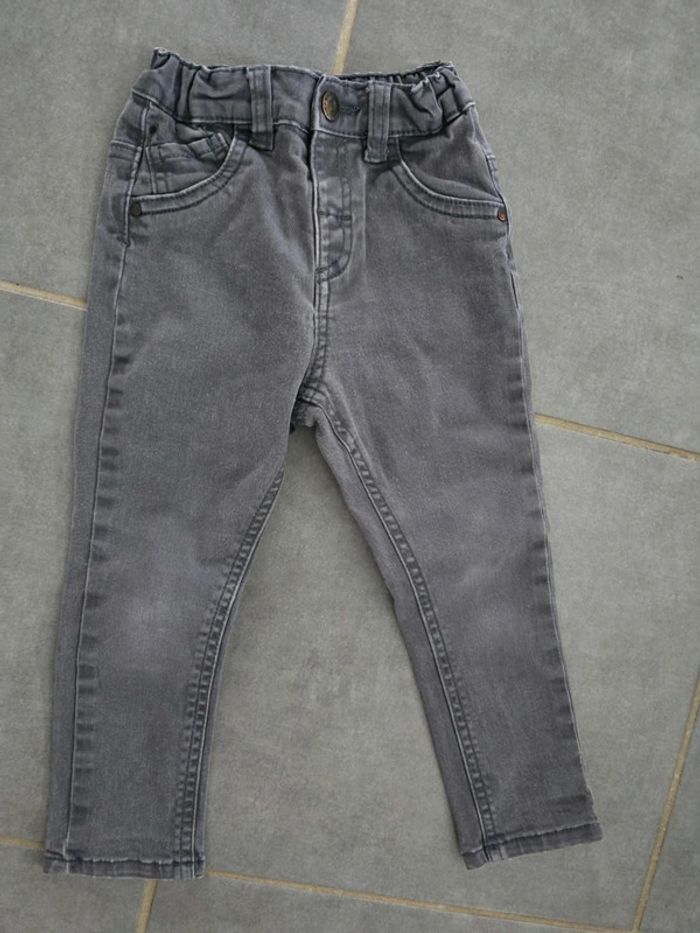 Jean skinny gris
