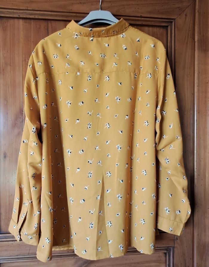 Chemise NEUVE pour femme taille 52 - photo numéro 2