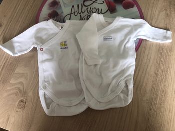 Lot de 2 bodies naissance