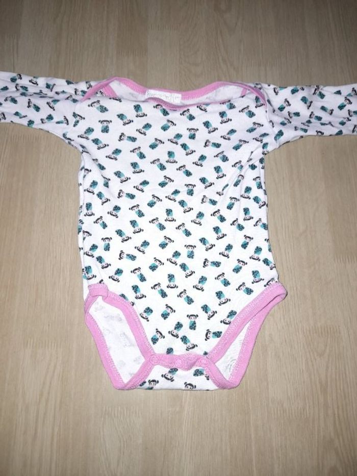Lot de 10 boddies