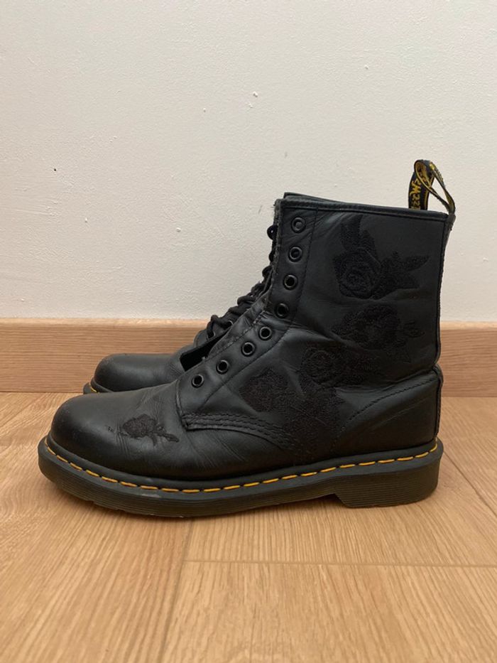 Dr Martens roses noires - photo numéro 7