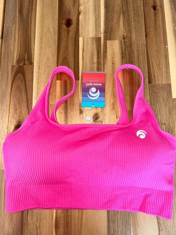 Brassière de sport taille L oceans apart  neuve