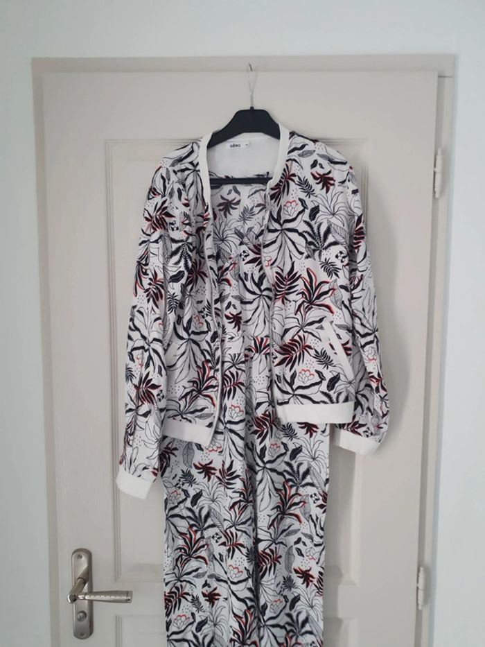 Combinaison légère avec veste 12 ans - photo numéro 6