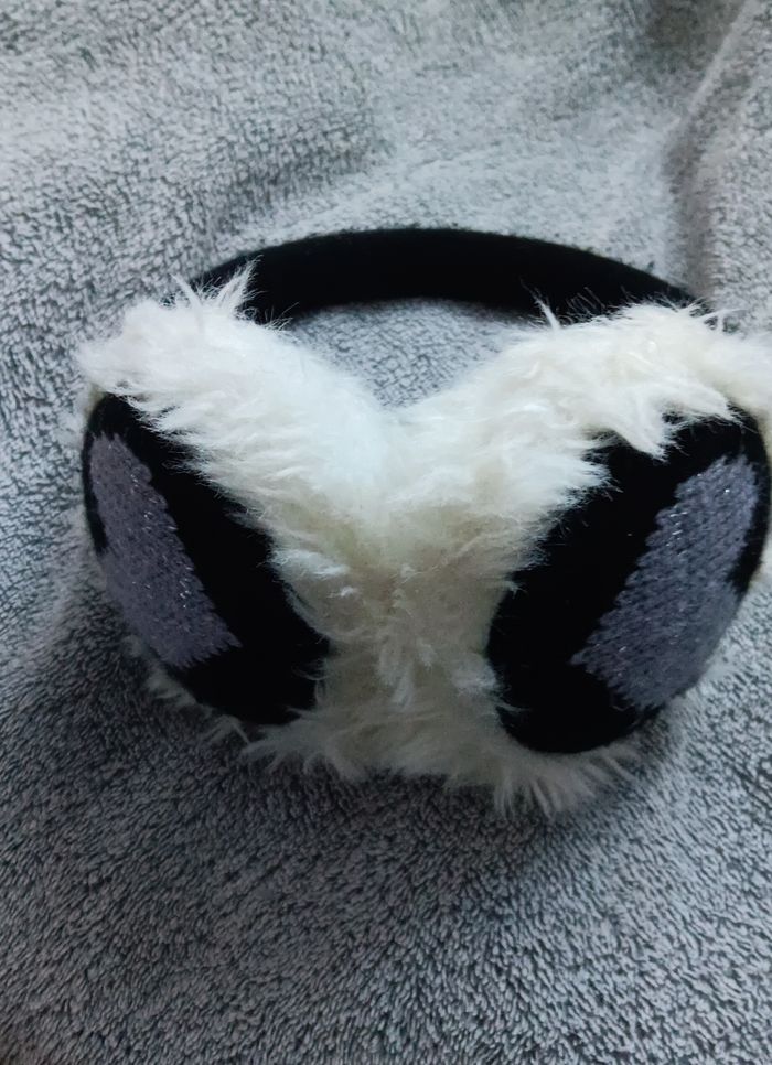 Cache oreille enfant