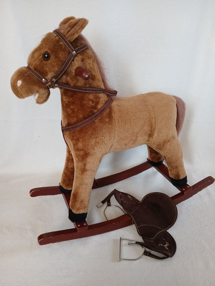 Cheval à bascule - photo numéro 5