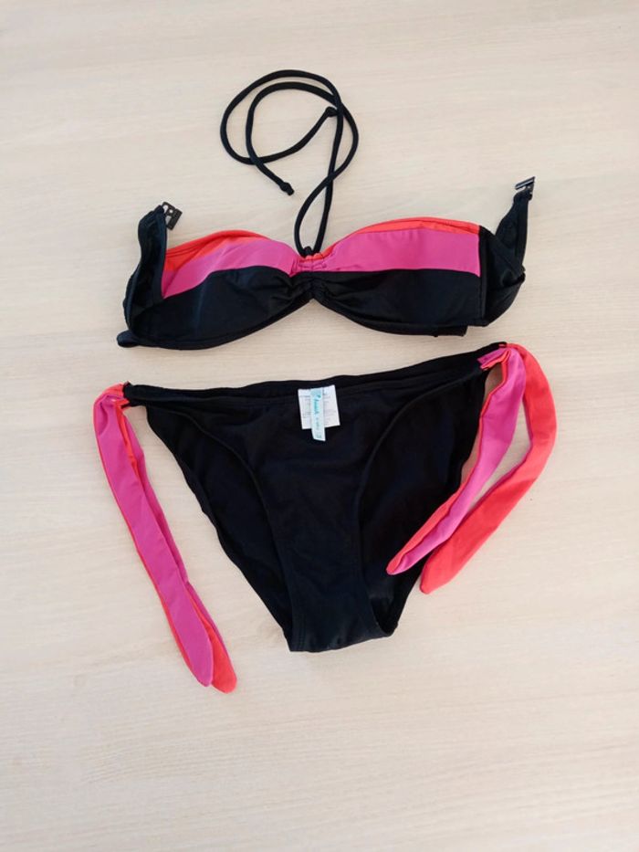 Maillot de bain 2 pièces à noué