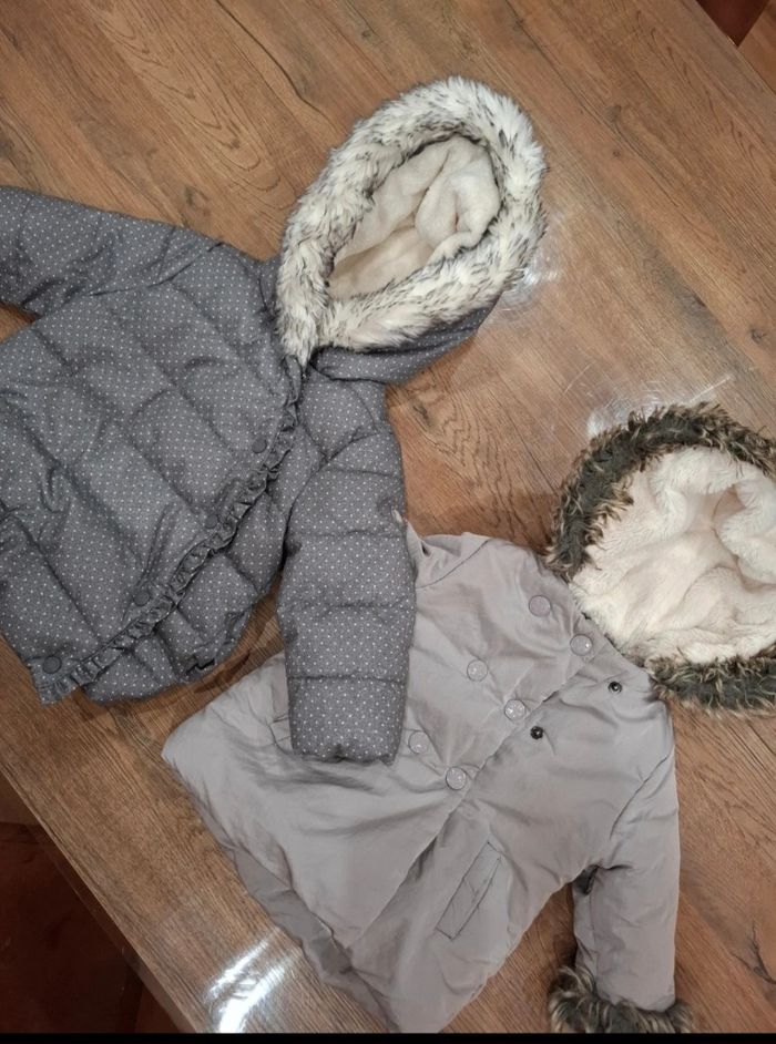 2 doudoune 12 mois et 9 mois