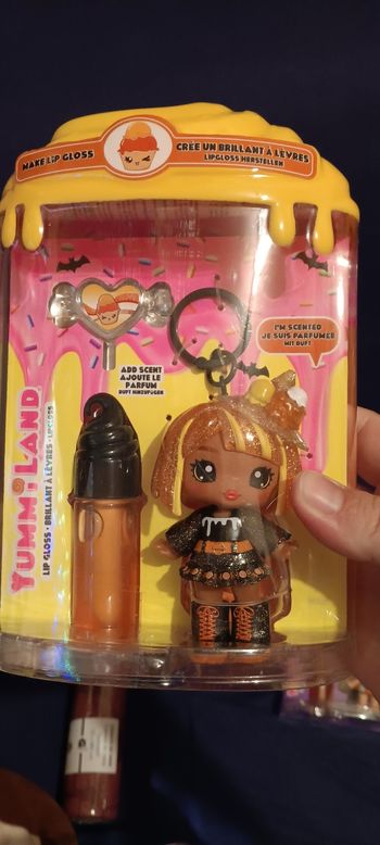 Poupee yummiland créer ton gloss pas de relais colis