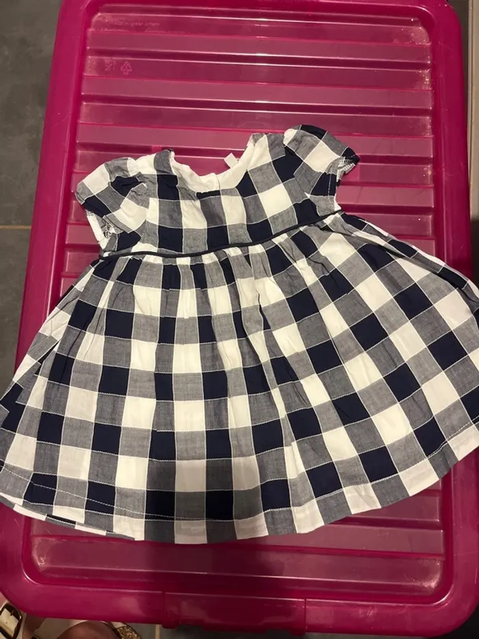 Robe à carreaux 3 mois