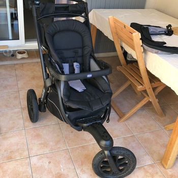 Poussette Chicco activ3 + nacelles et protections pluie/soleil