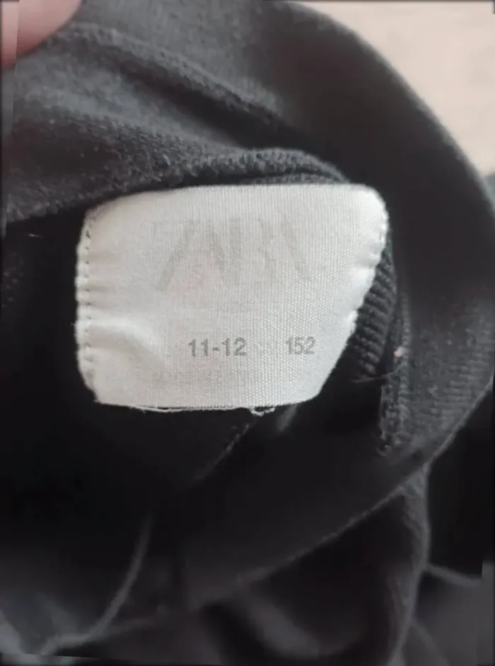 2  pulls 12ans - photo numéro 9