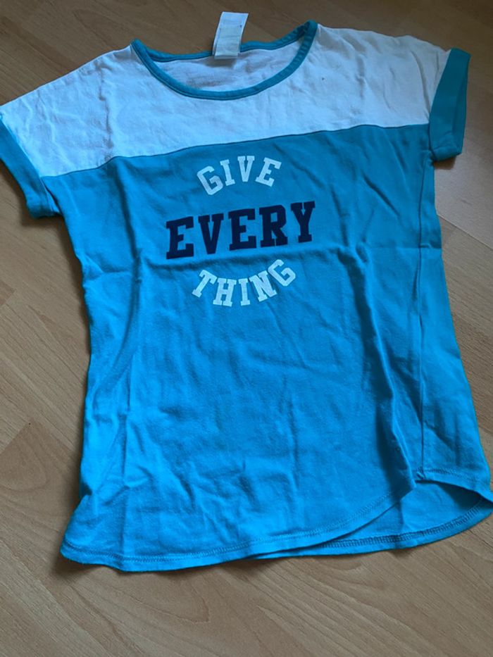 T-shirt « Give Every Thing » Décathlon Taille 6 ans