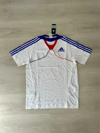 T-shirt Adidas