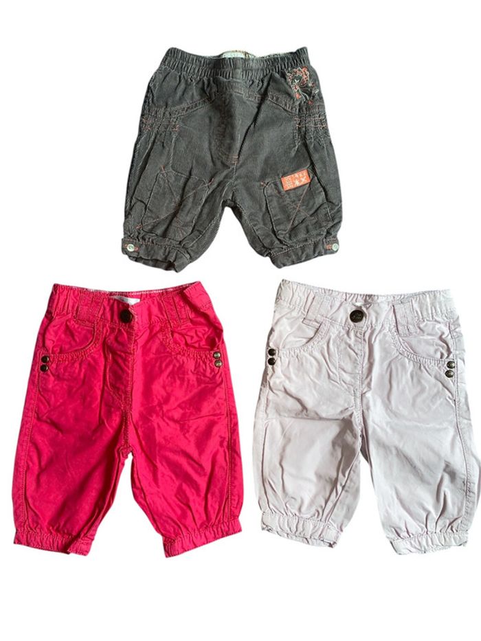 Lot pantalon bébé fille 1 mois