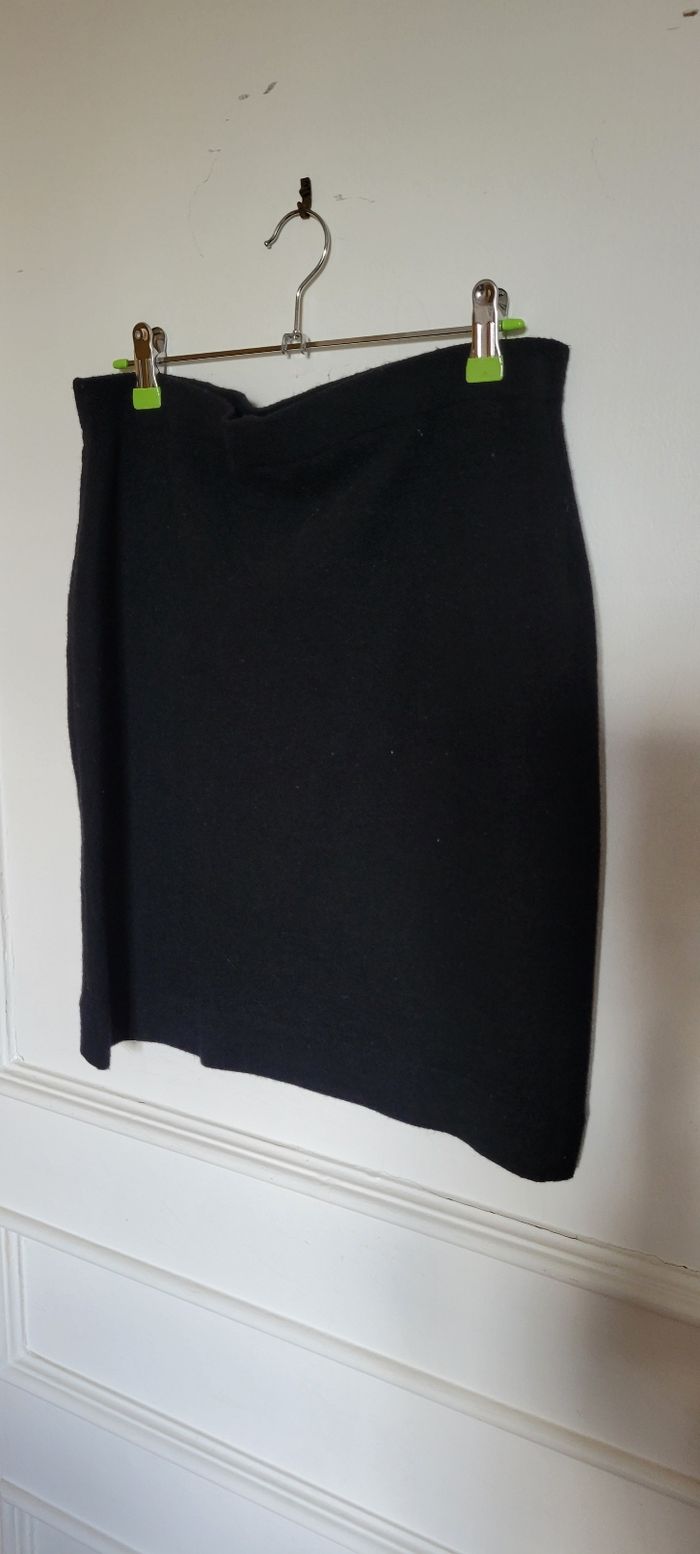 Jupe courte - photo numéro 2