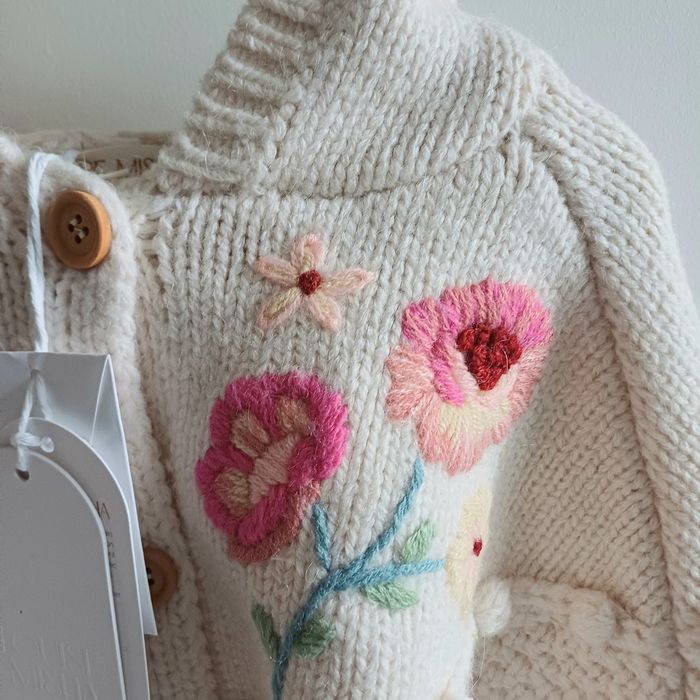 Cape louise misha - photo numéro 2