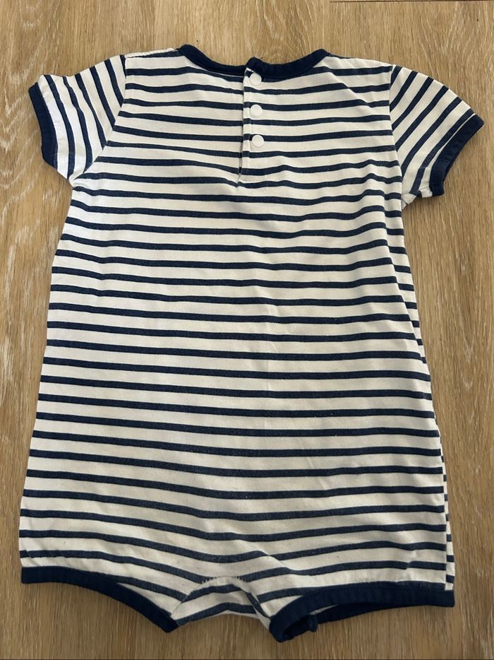Body short Mickey 18 mois - photo numéro 3