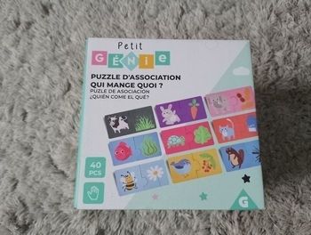 Puzzle association quel animal mange quoi?