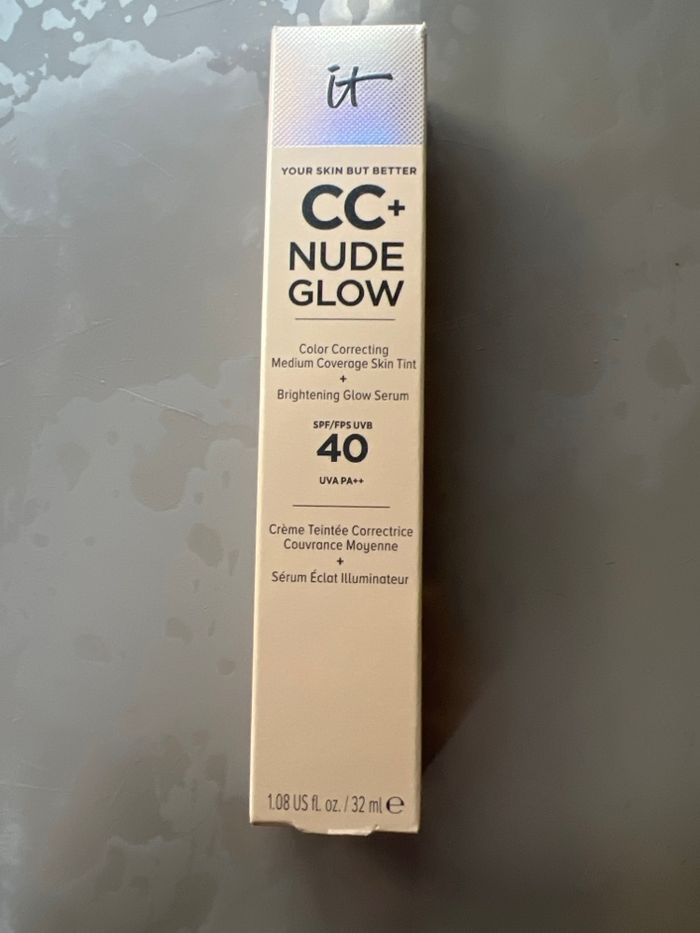 Cc + nude glow itcosmetics neuf
