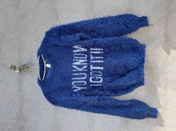 Pull d'hiver bleu
