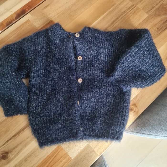 Gilet en maille bleu fil doré 🤍