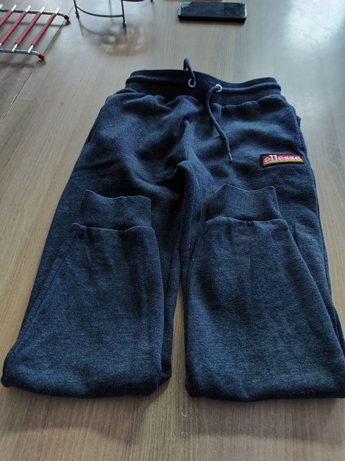 Jogging ellesse - photo numéro 4