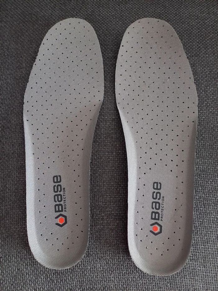 Chaussures sécurité 46 - photo numéro 14