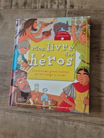 Livre Mon livre des héros avec CD