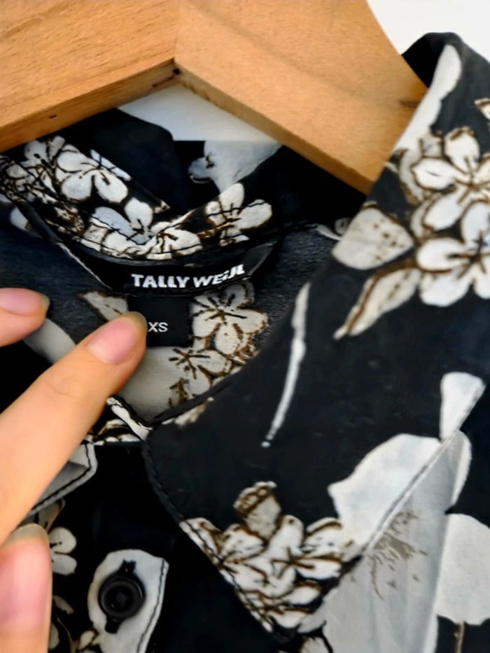 Blouse femme a fleurs - photo numéro 2