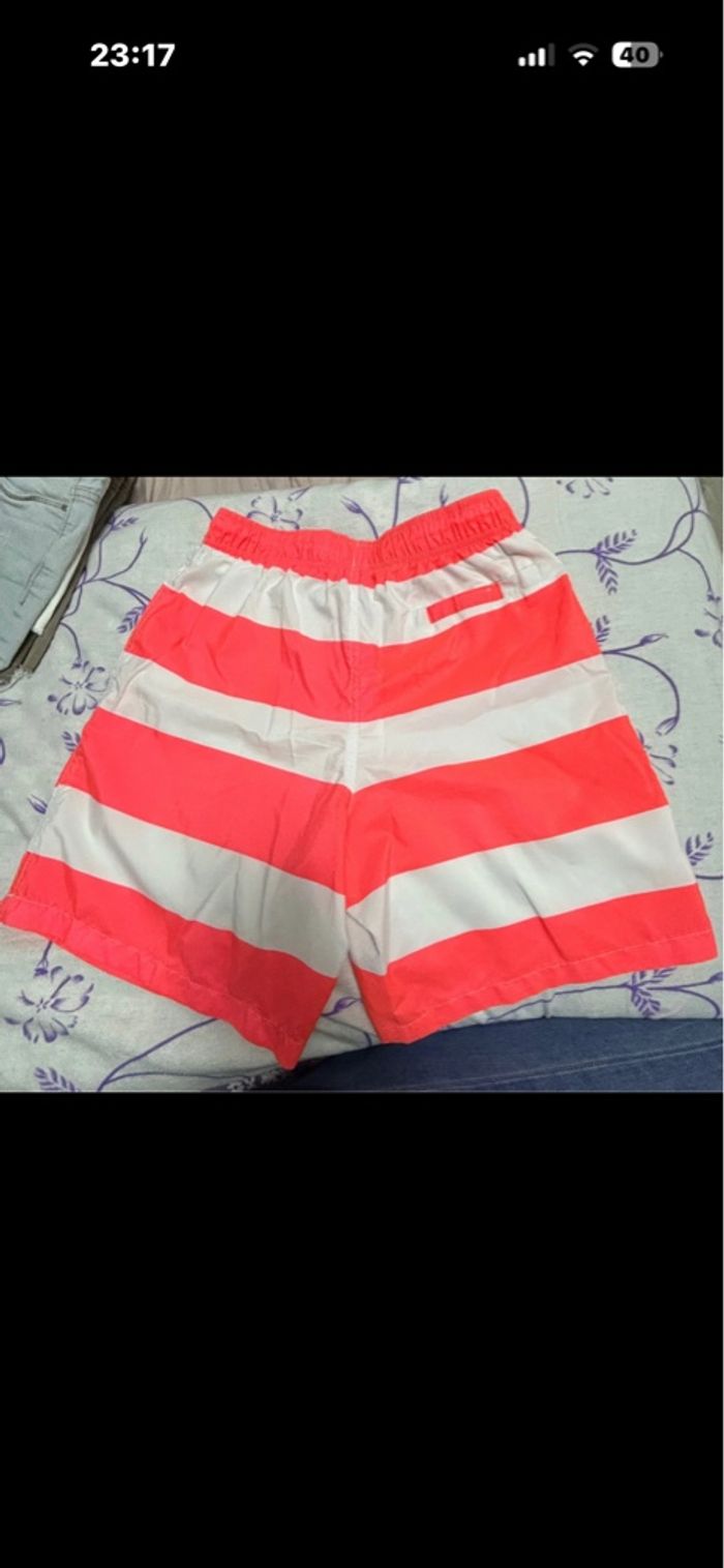 Short de plage - photo numéro 3