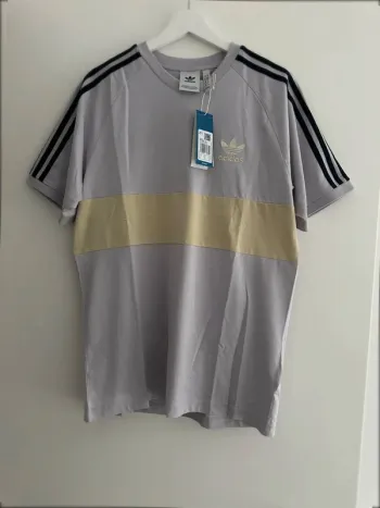 Tshirt Adidas 3 Bandes panel homme taille M neuf avec étiquette