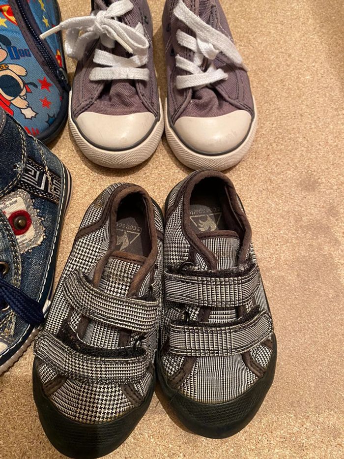 Lot chaussures - photo numéro 2
