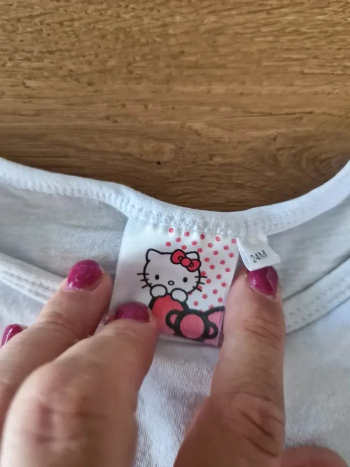 T-shirt manches longues blanc - Taille 24 mois - Hello Kitty - photo numéro 4