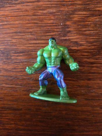 Mini Figurine en métal Hulk