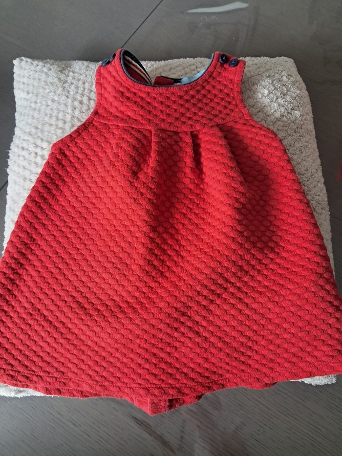Robe obaibi taille 6 mois