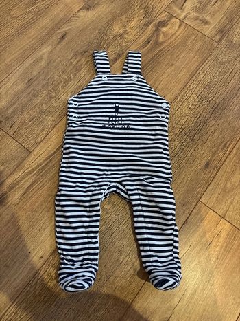 Salopette tape à l’œil