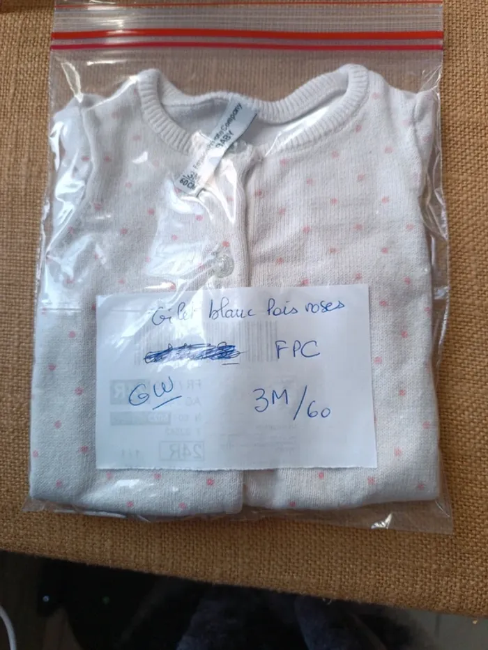 Gilet blanc pois roses FPC 3M - photo numéro 6