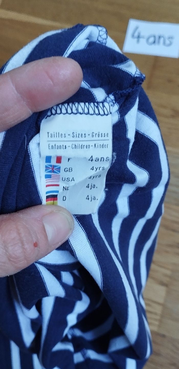 T-shirt garçon 4 ans - photo numéro 4