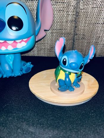 Figurine Stitch collection eau - Tortue (1 sur 6)