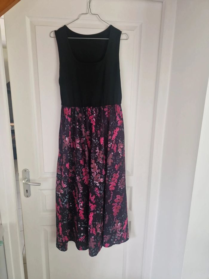 Robe taille 44 XL