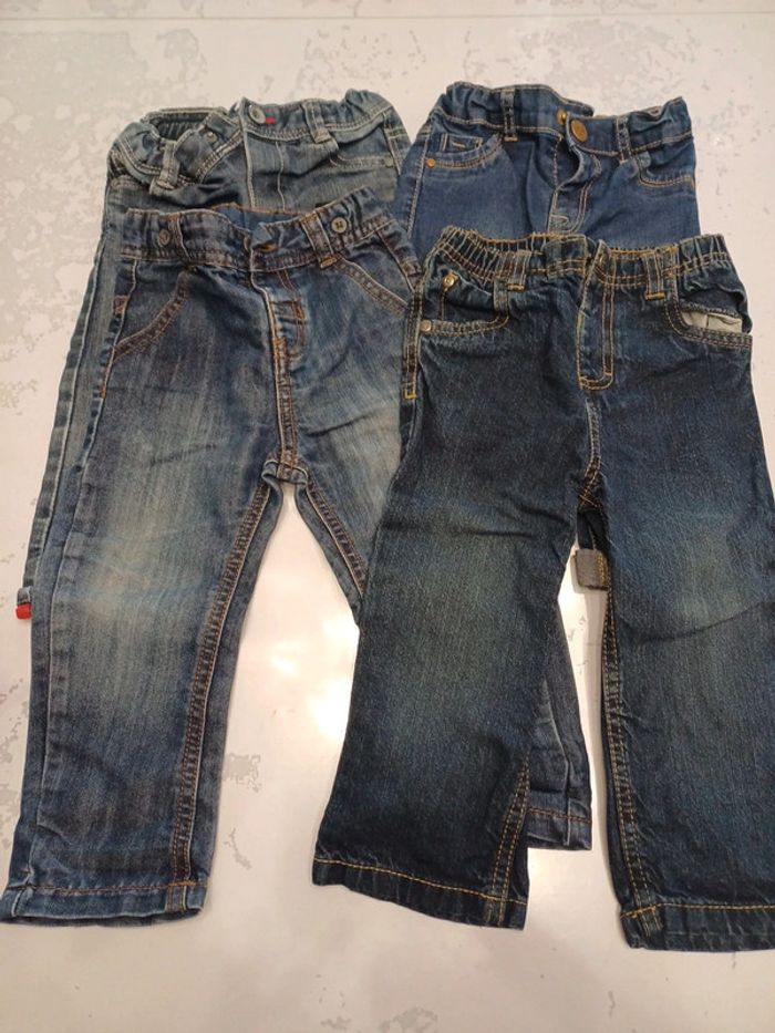 Lot 4 jeans Garçon 18 mois Tape à l’œil très bon état