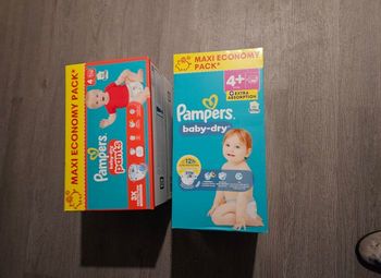 Couches pampers