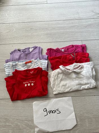 Lot de haut bébé 9 mois