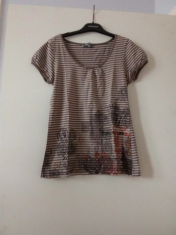 T-shirt rayé beige marron à motif - Clara Vitti - Taille 38/40 M/L