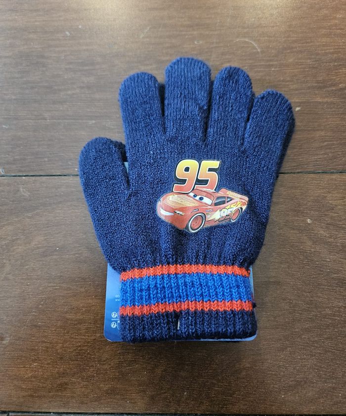 Gants - Cars Disney - Taille : enfants de 3 à 6 ans