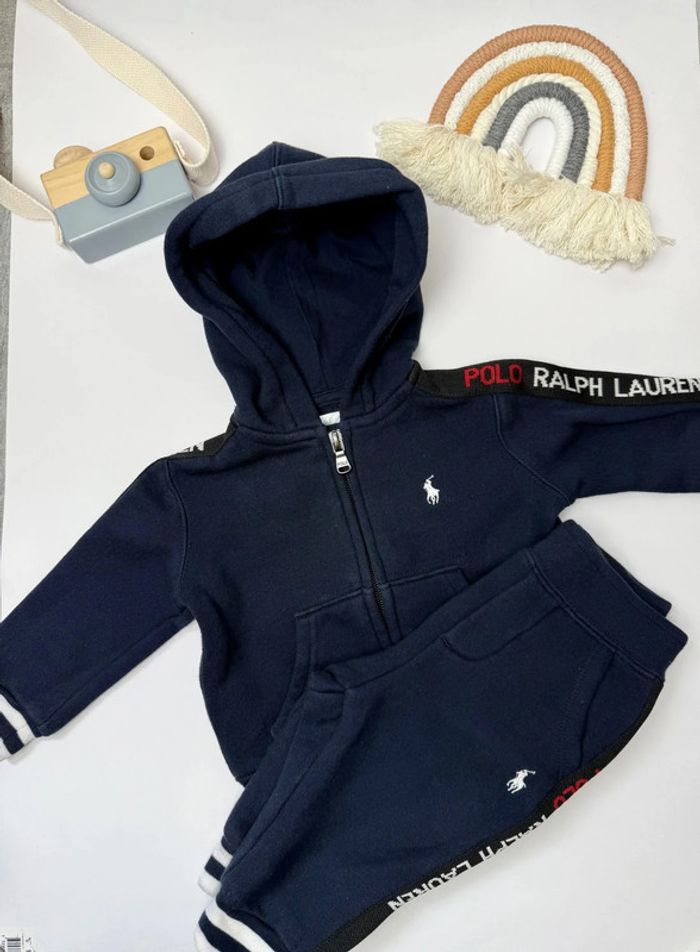 Ensemble Ralph Lauren bébé garçon 6 mois marine super état